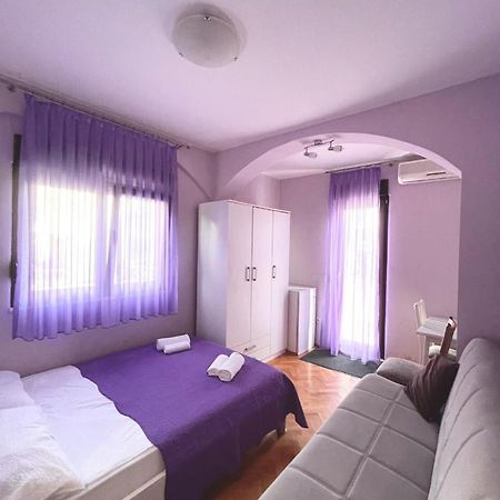 Studio Apartment Near Split Airport Kaštela Exteriör bild